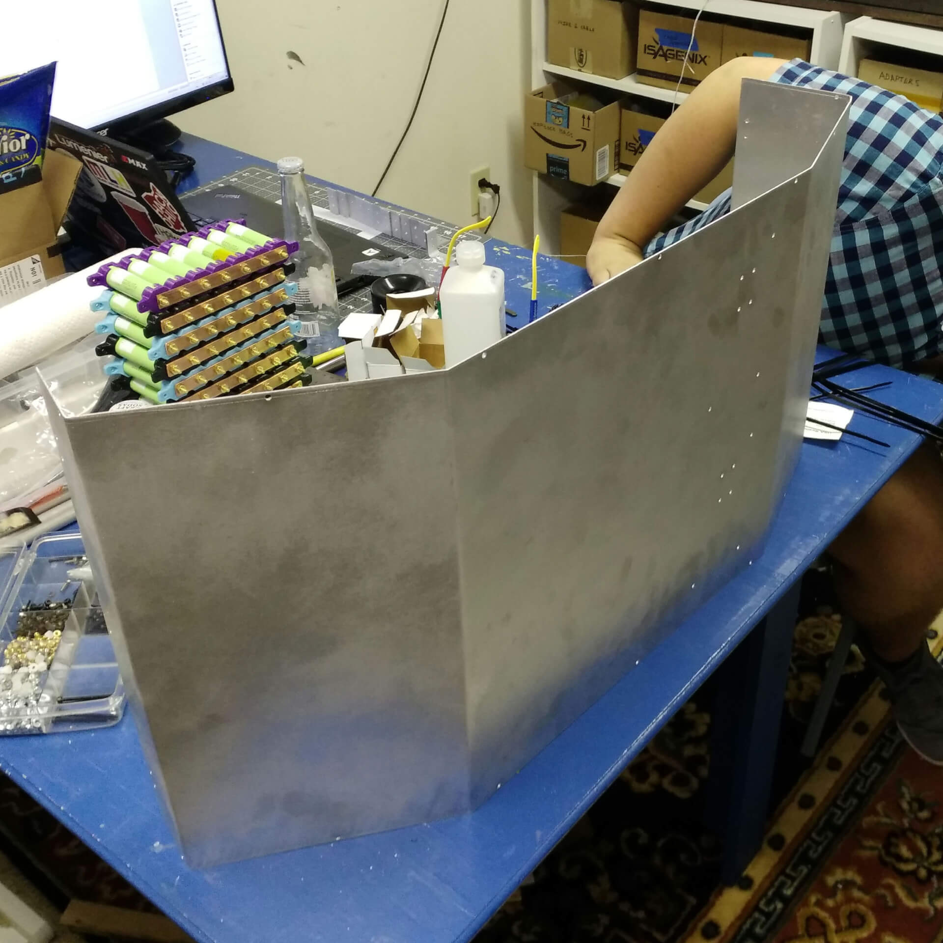 Bent bottom sheet metal